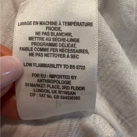 Anthropologie T.La Women's White Embroidered Short Sleeve V-neck Top Sz M (a3 - Picture 10 of 10